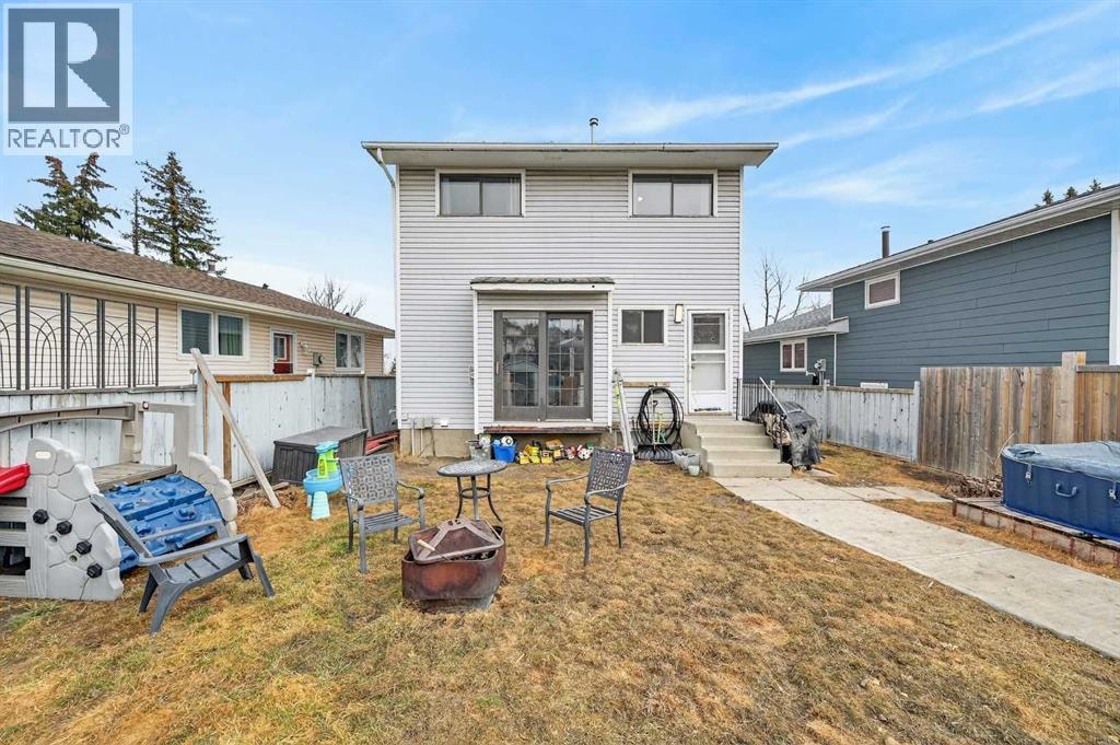 103 Macewan Drive NW — photo 25