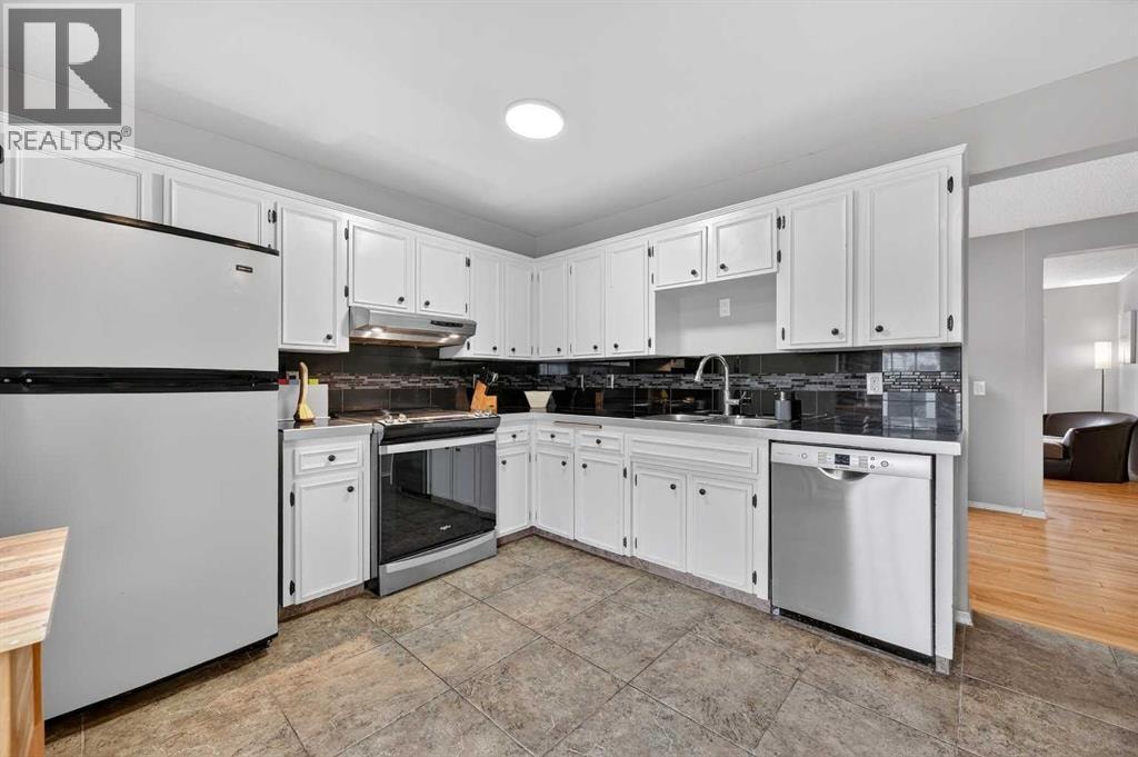 103 Macewan Drive NW — photo 11