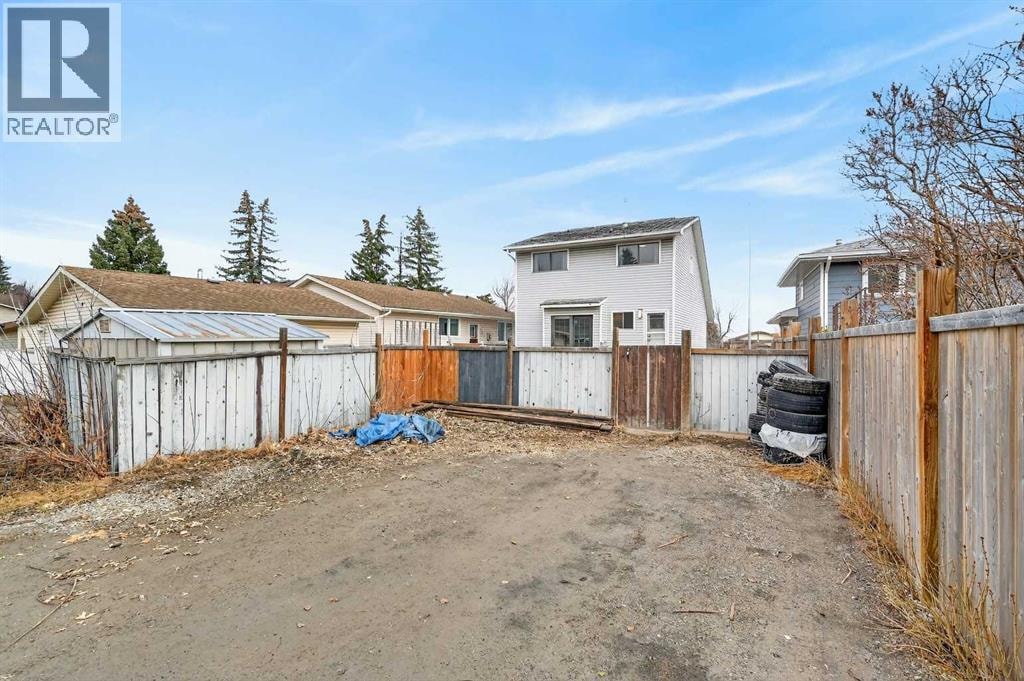 103 Macewan Drive NW — photo 26