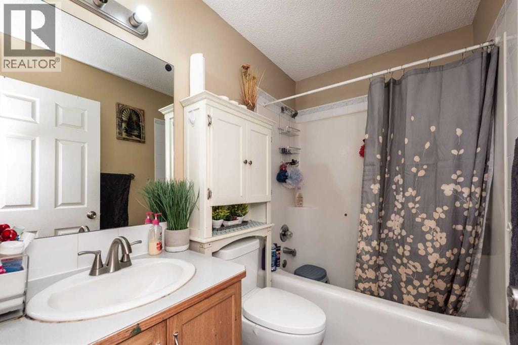 45 Martin Crossing Crescent NE — photo 20