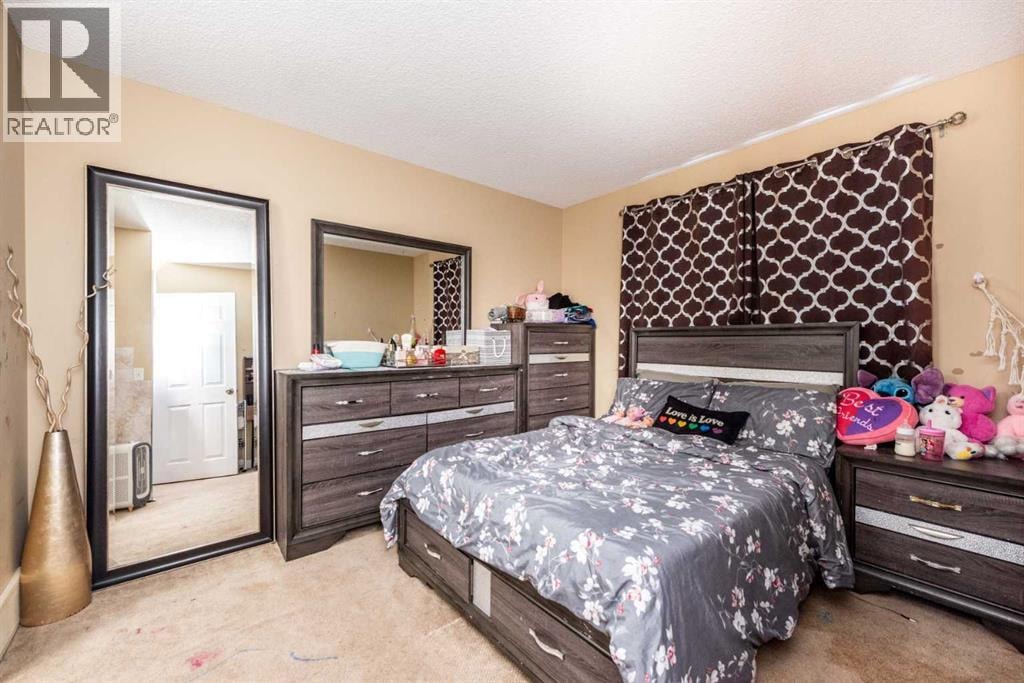 45 Martin Crossing Crescent NE — photo 15