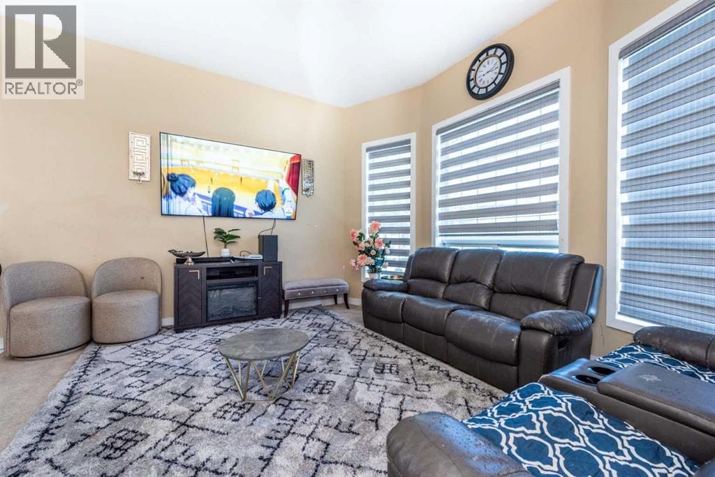 45 Martin Crossing Crescent NE — photo 5