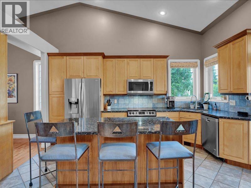 147 Cove Place — photo 14