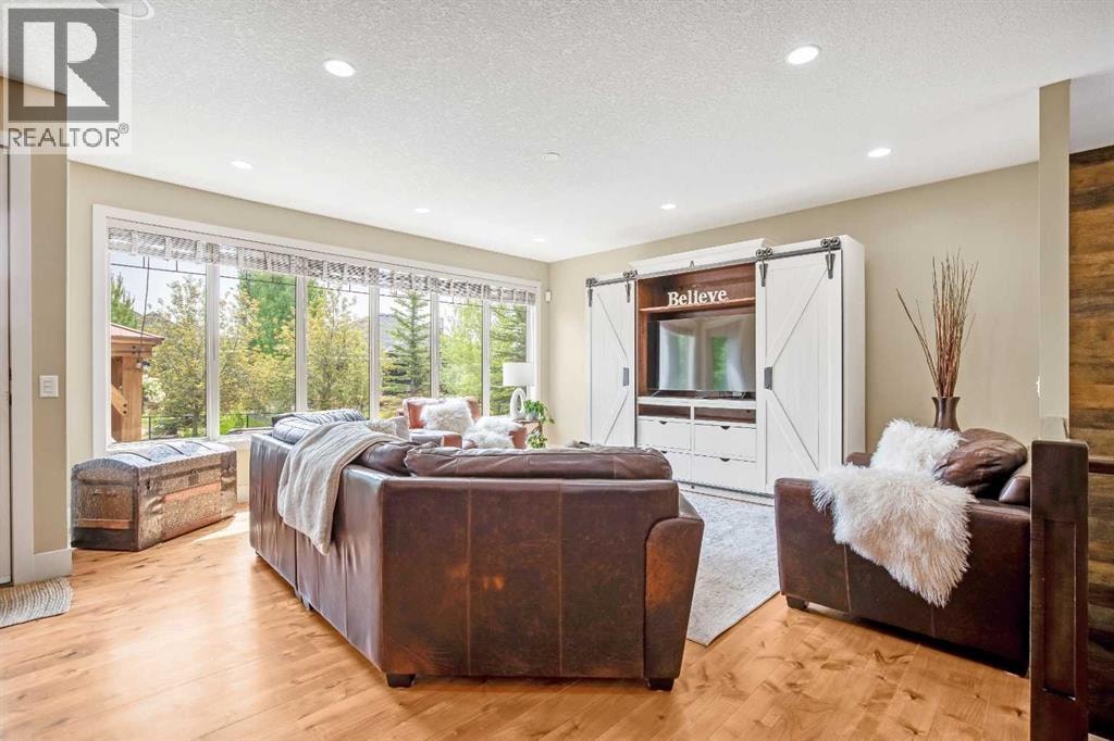 150 Cimarron Drive — photo 15