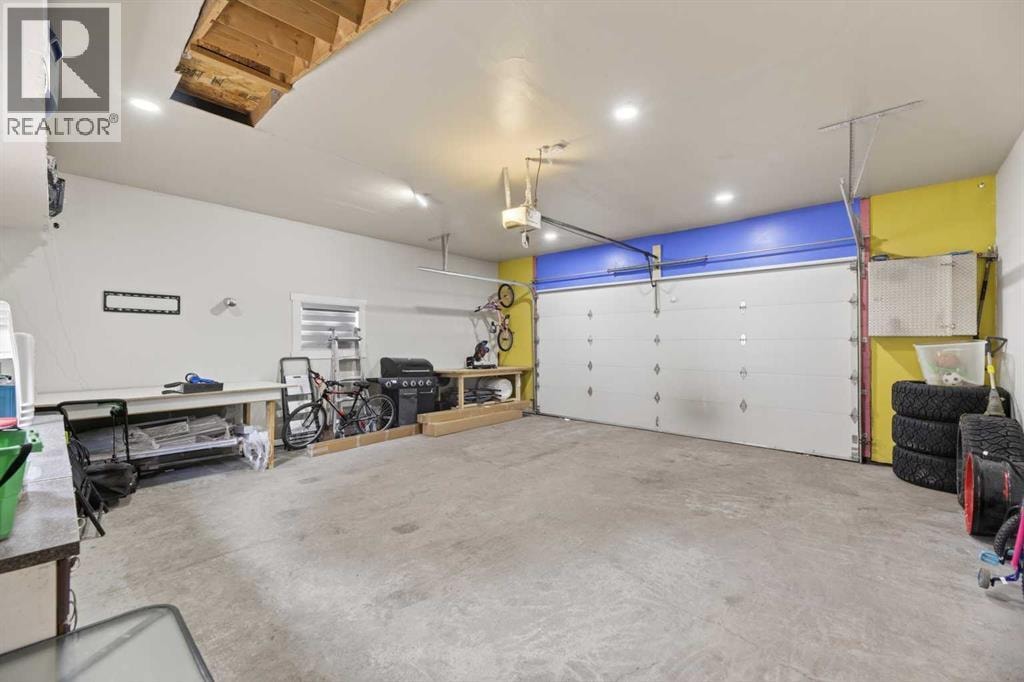 8474 Saddleridge Drive NE — photo 31