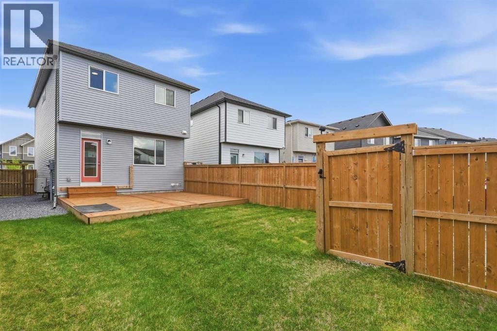 176 Walcrest Boulevard SE — photo 33