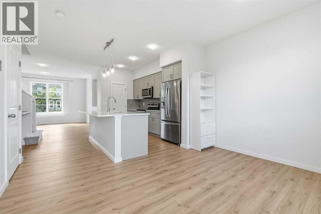 176 Walcrest Boulevard SE — photo 9