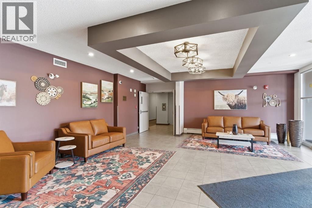 408, 207 Sunset Drive — photo 25