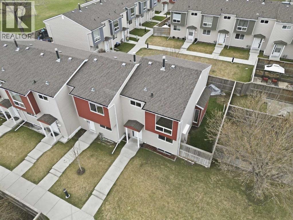 49, 5425 PENSACOLA Crescent SE — photo 32