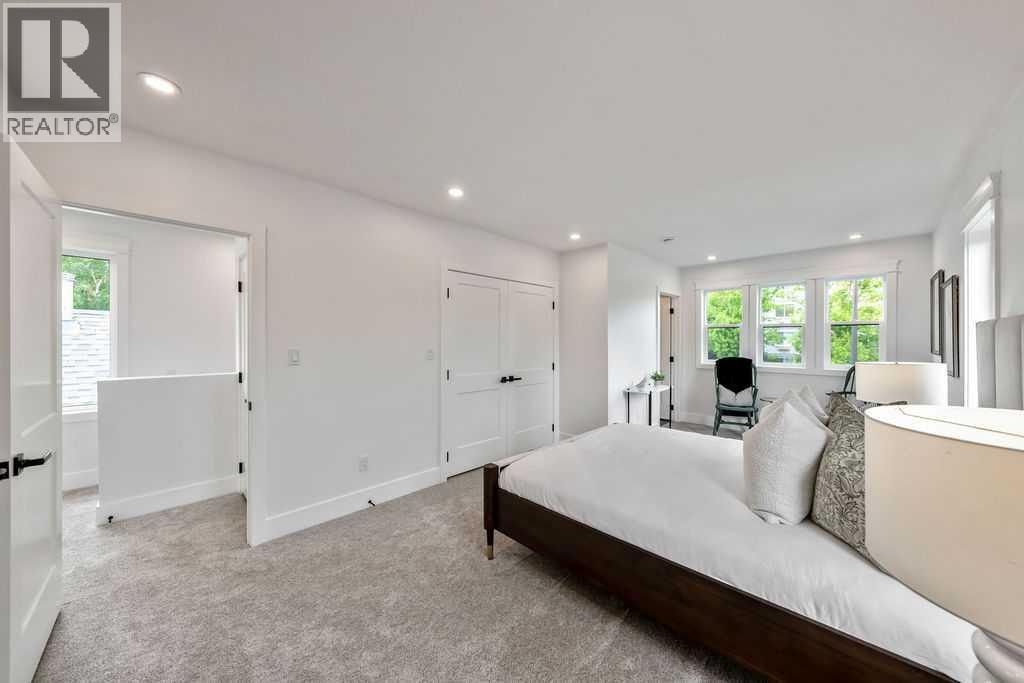 45 25 Avenue SW — photo 17