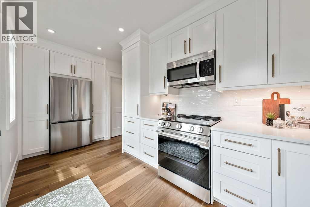 45 25 Avenue SW — photo 14