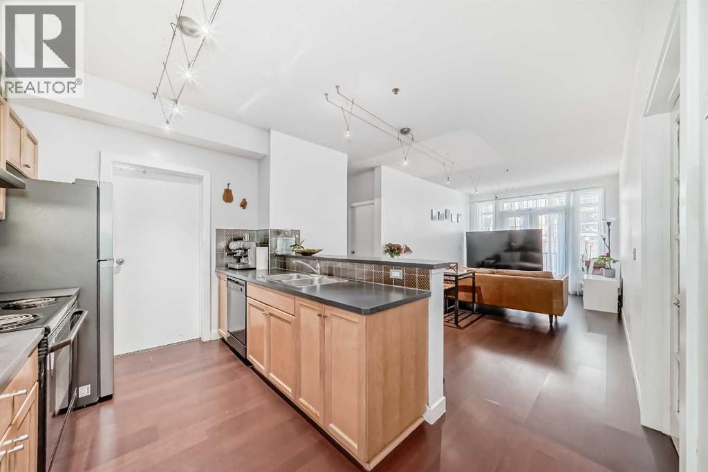 201, 1000 15 Avenue SW — photo 10