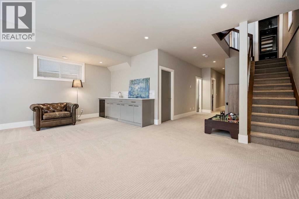 5024 21 Street SW — photo 38