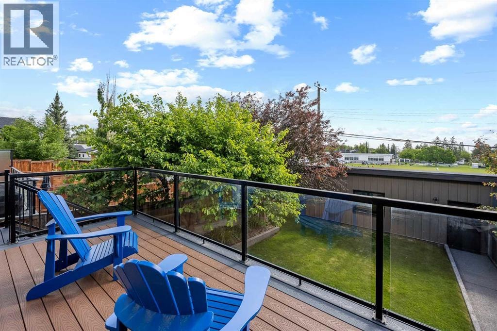 5024 21 Street SW — photo 15