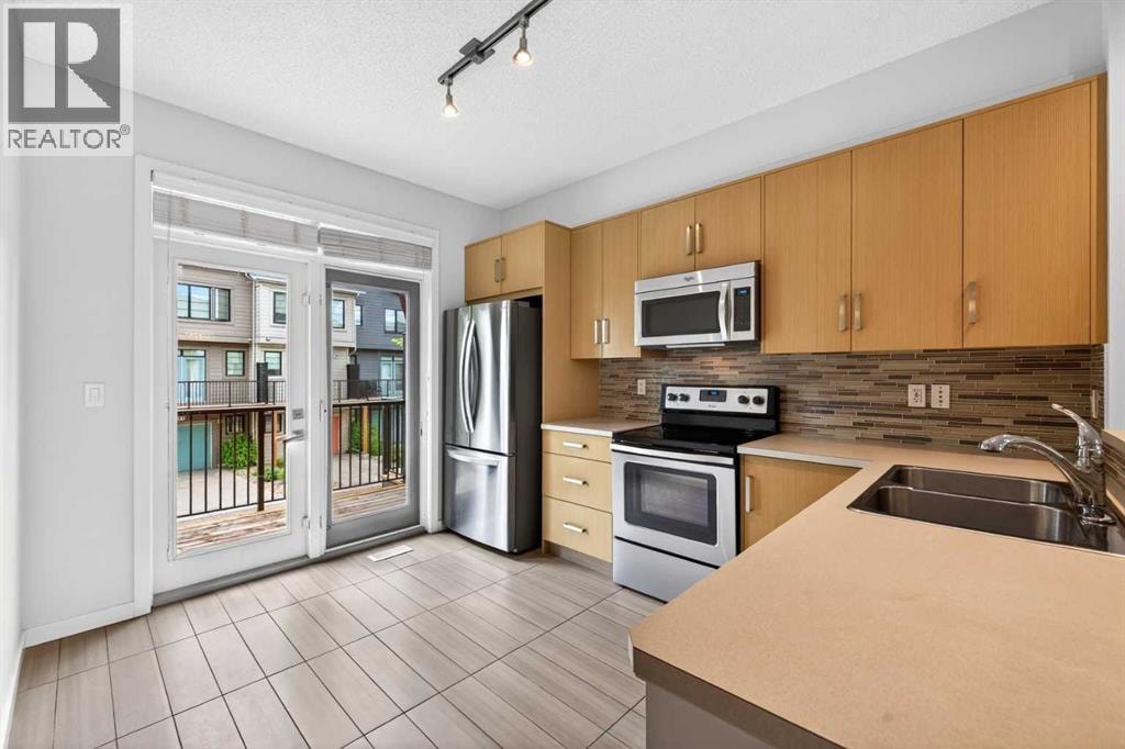4 Walden Walk SE — photo 13