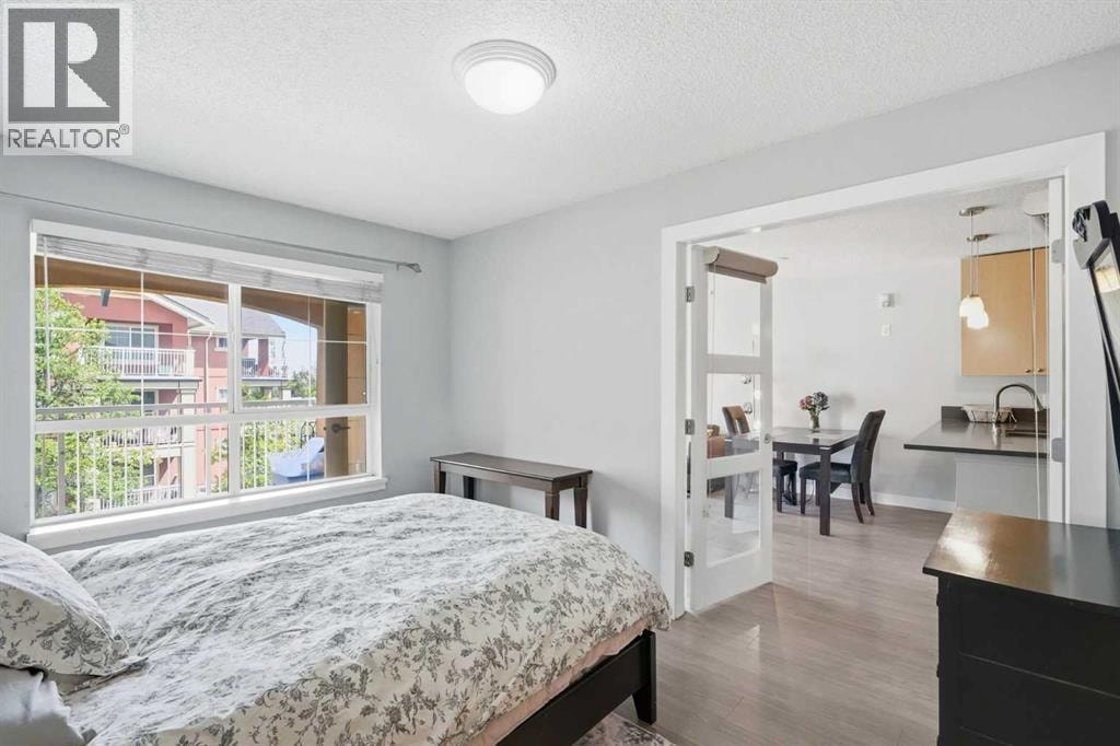 312, 25 Richard Place SW — photo 11