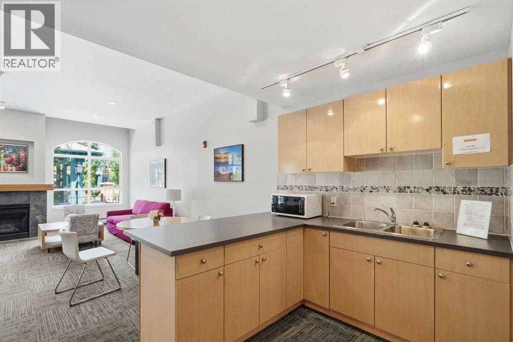 312, 25 Richard Place SW — photo 19