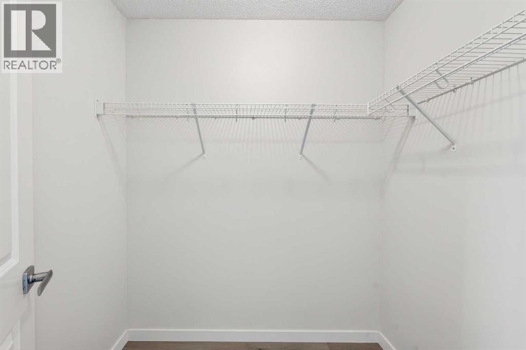 4 Walden Walk SE — photo 37