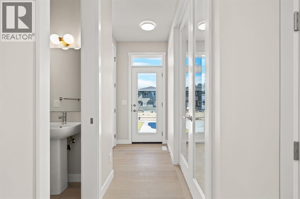 118 Sora Gardens SE — photo 4