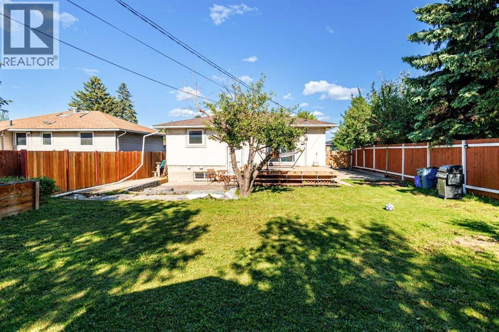 1831 43 Street SE — photo 6