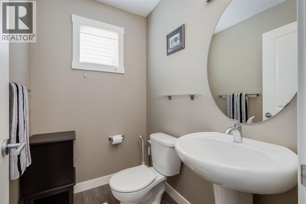 402, 1225 Kings Heights Way SE — photo 12