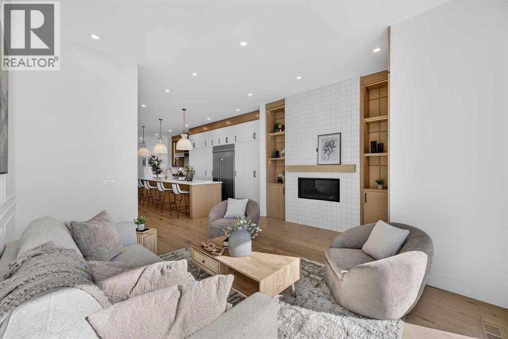 1011 18 Avenue NW — photo 14