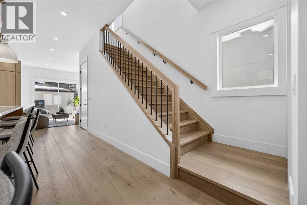 1011 18 Avenue NW — photo 18