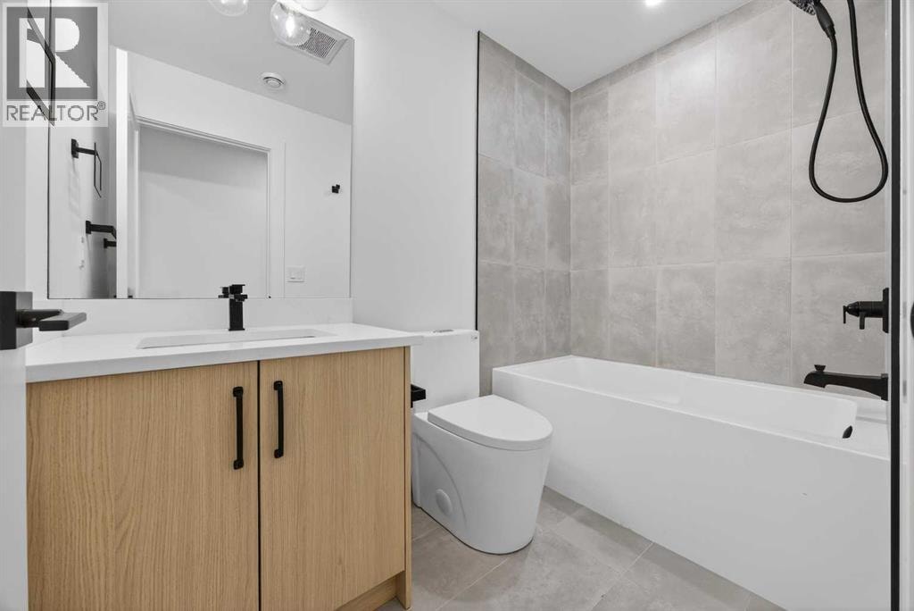 1011 18 Avenue NW — photo 38