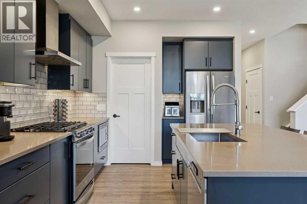293 Masters Avenue SE — photo 9