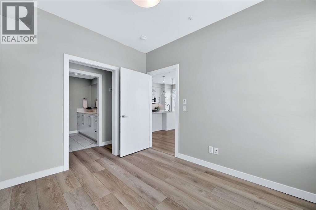 325, 383 Smith Street NW — photo 20