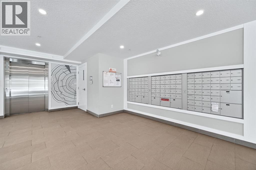 325, 383 Smith Street NW — photo 36