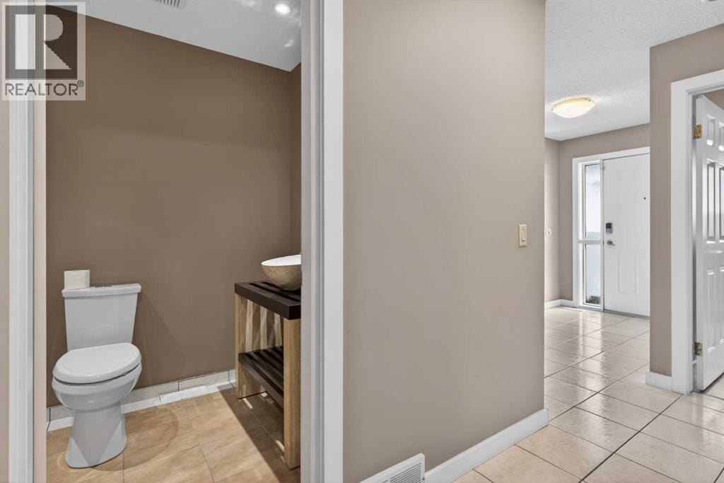 96 Norquay Heights NW — photo 30