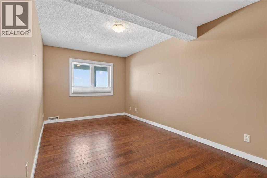 96 Norquay Heights NW — photo 36