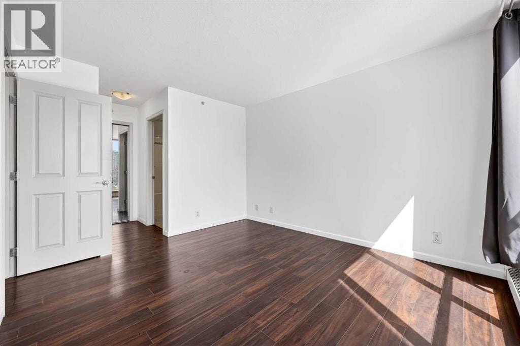 1301, 650 10 Street SW — photo 22