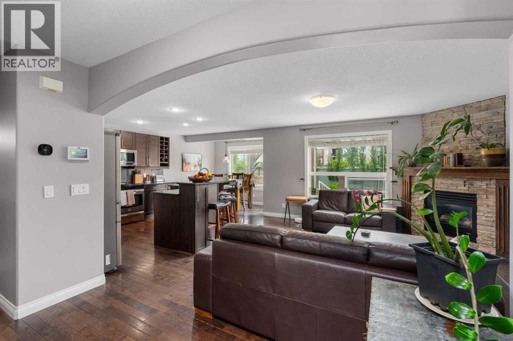 321 Bayside Place SW — photo 5
