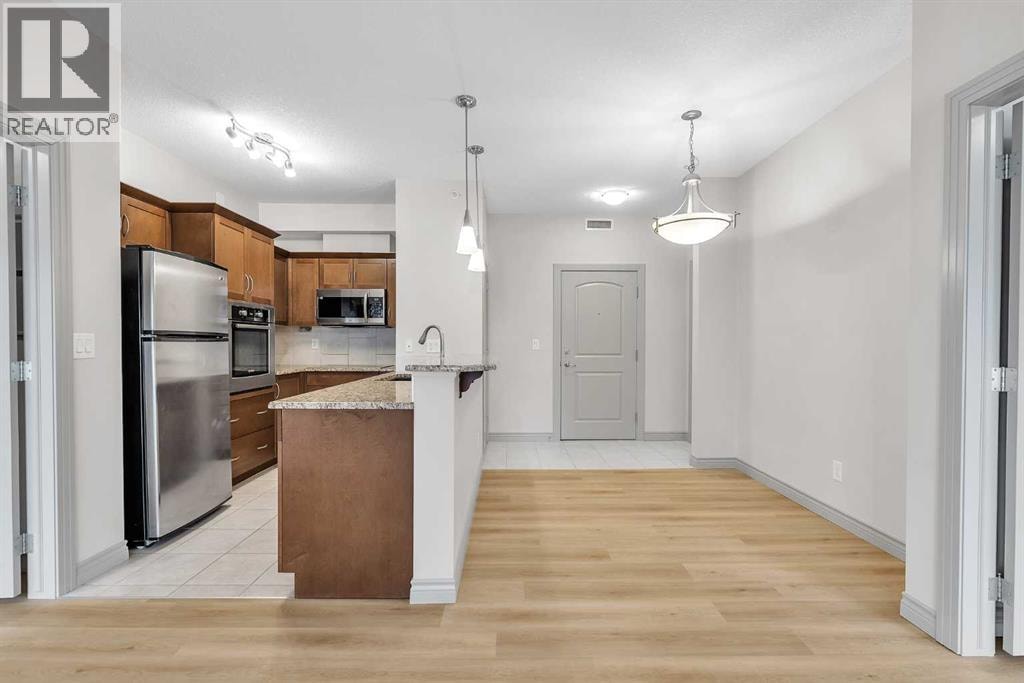 412, 70 Royal Oak Plaza NW — photo 9