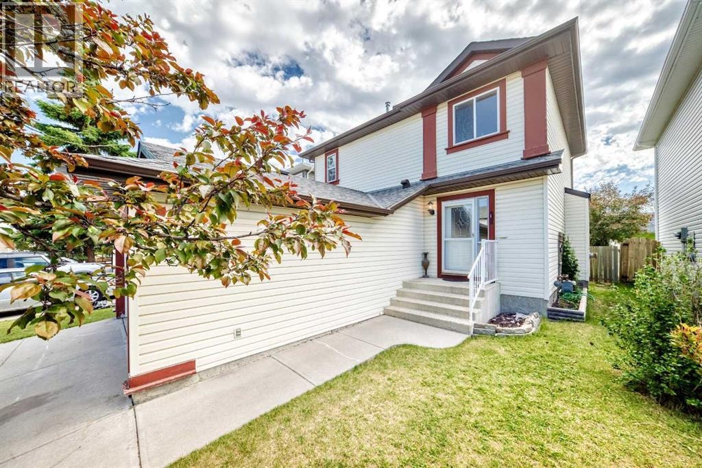 87 Citadel Peak Circle NW — photo 2