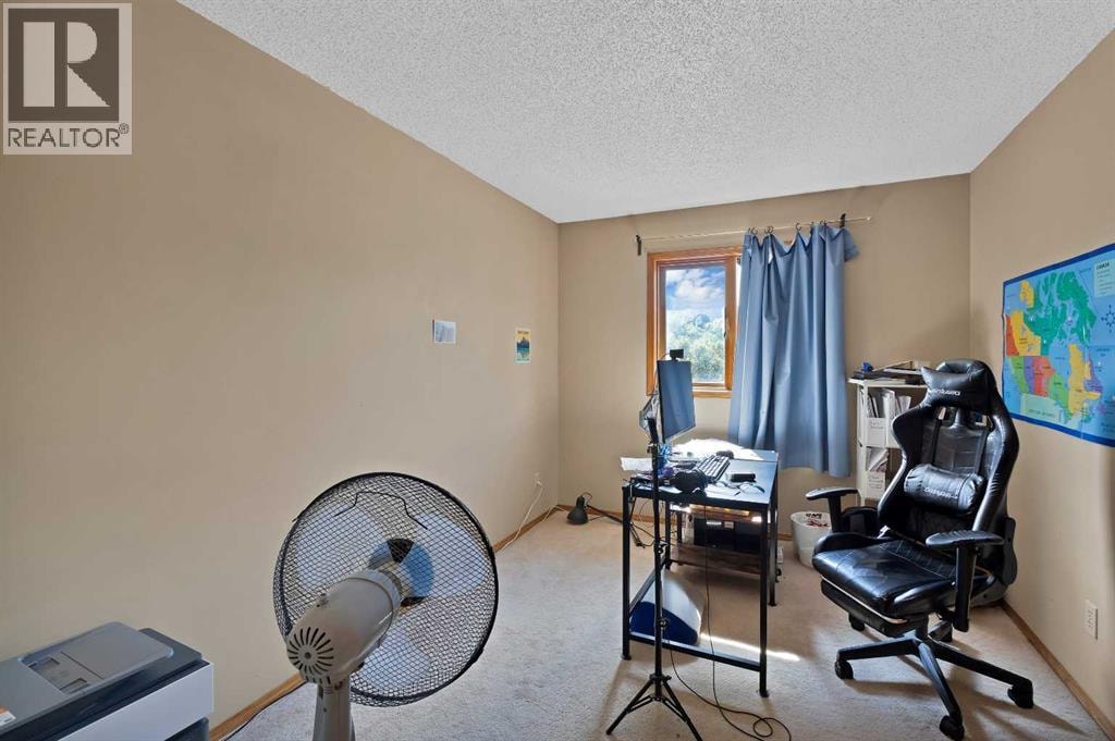 1727 12 Avenue SW — photo 12