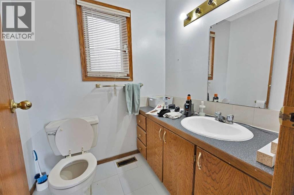 1727 12 Avenue SW — photo 13