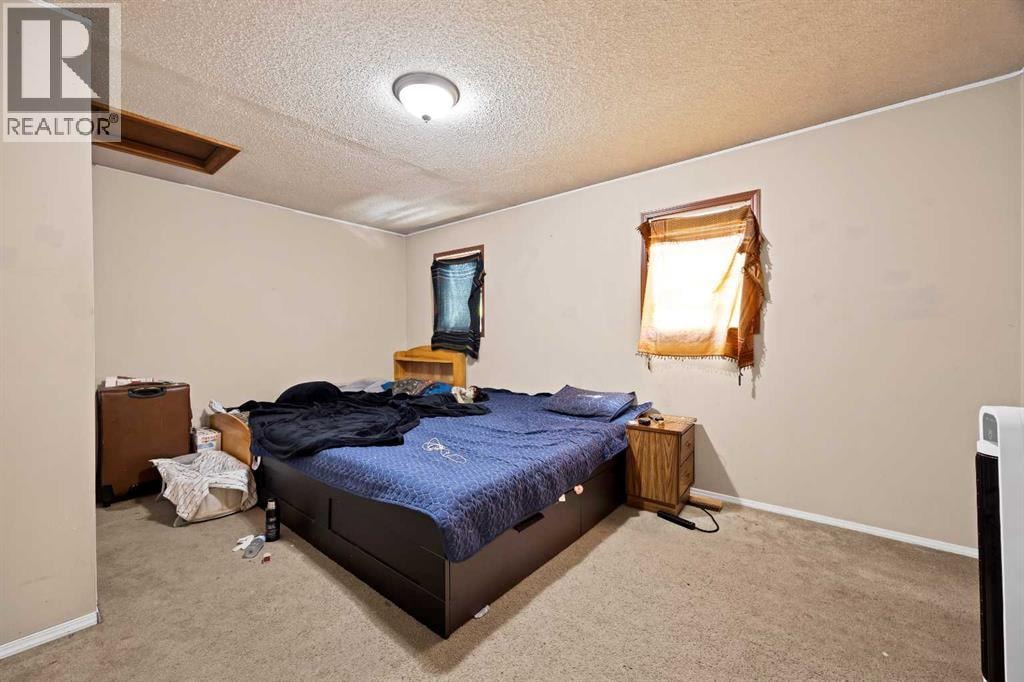 1727 12 Avenue SW — photo 28