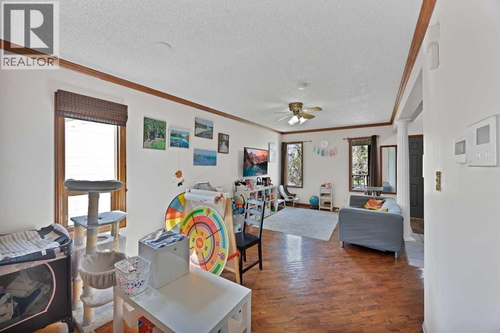 1727 12 Avenue SW — photo 7