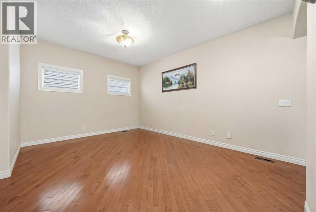 27 Saddleland Way NE — photo 7
