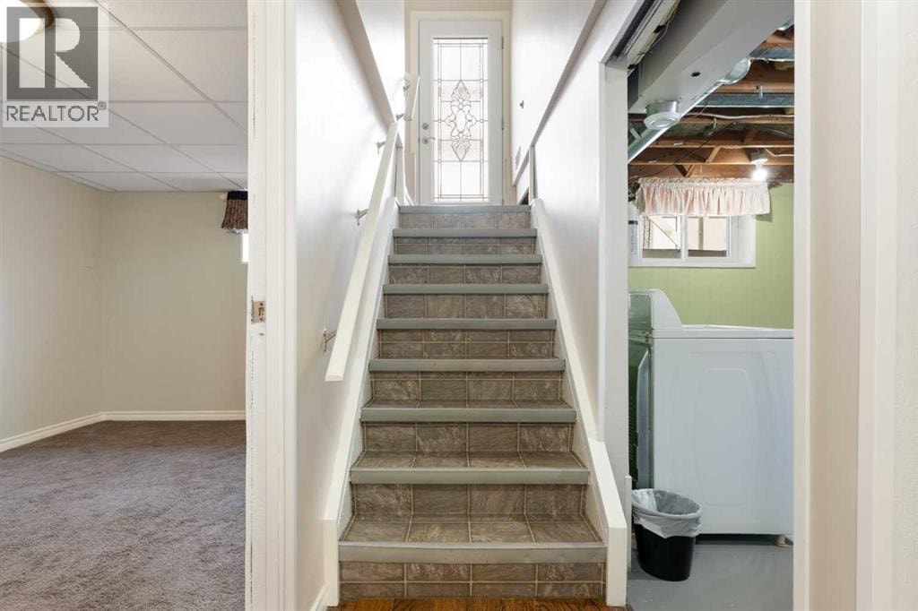 121 Mountain Street — photo 18