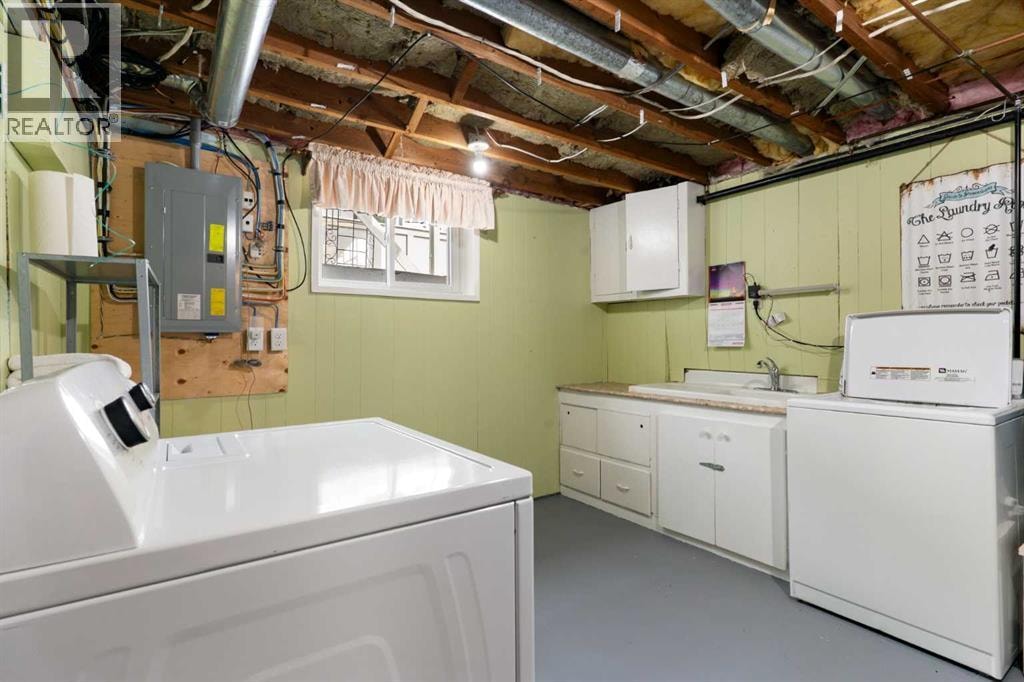 121 Mountain Street — photo 26