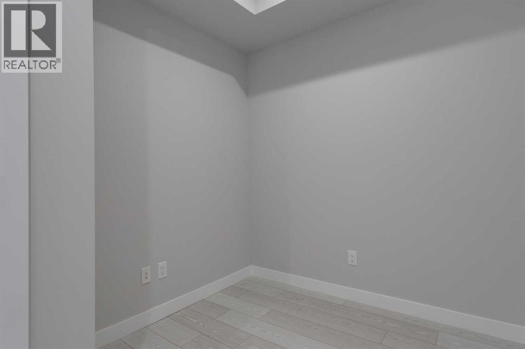 206, 8370 Broadcast Avenue SW — photo 28