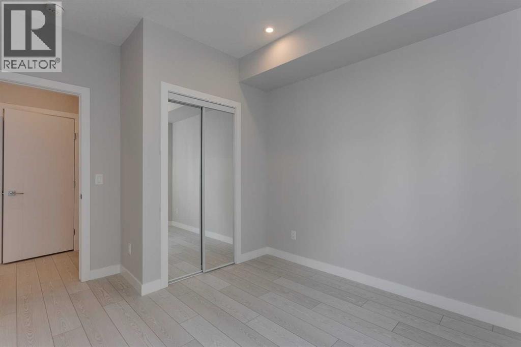 206, 8370 Broadcast Avenue SW — photo 17