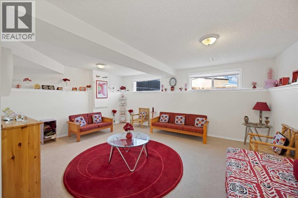 87 Taralea Gardens NE — photo 31