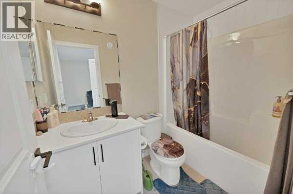 241 Midgrove Mews SW — photo 11