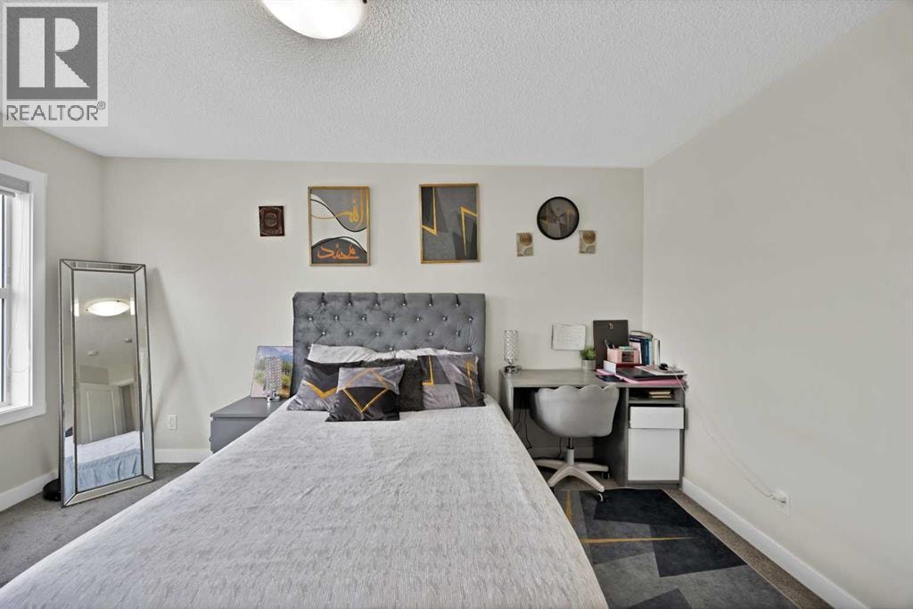 241 Midgrove Mews SW — photo 14