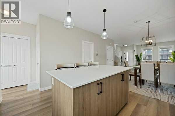 241 Midgrove Mews SW — photo 4